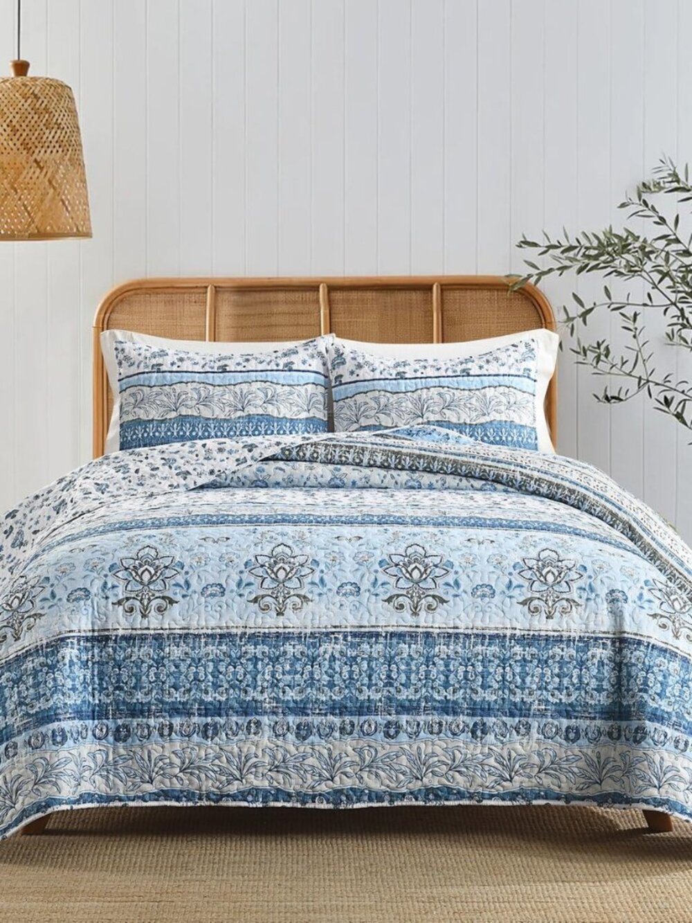 Boho Quilt King Size Blue Bohemian Floral Quilt Bedding Set, Soft Lightweight